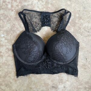 Victoria’s Secret Very Sexy Push Up Lace Up High Neck Bra size 32C